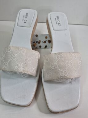 Gucci Women's Cream Logo Slide Sandals